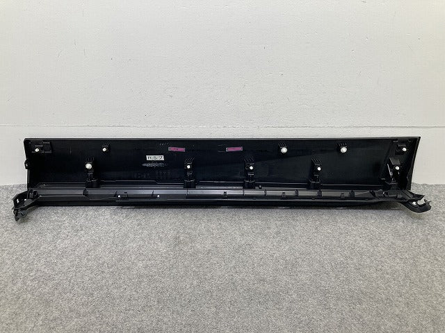 アルファード 40系 AGH40W/AGH45W/AAHH40W/AAHH45W 純正 右 リア ドア サイドパネル ドアパネル 76915-V2010 ブラック 202 トヨタ(152095)