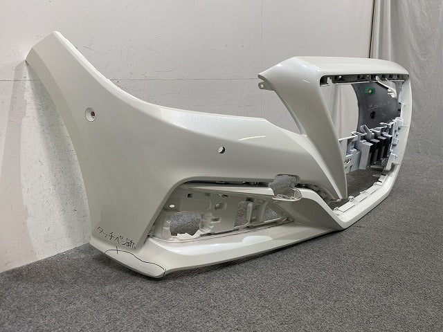 クラウン 220系 ARS220/GWS224 純正 フロント バンパー 52119-30M80/M90/N00/N10/P50/60 ホワイト トヨタ(152107)