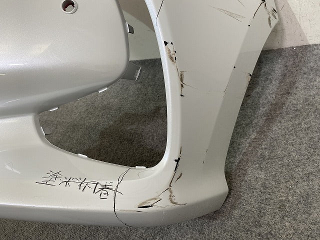 ヤリス KSP210/MXPA10/MXPA15/MXPH10/MXPH15 純正 フロント バンパー 52119-K0010/20/30 プラチナホワイトパールマイカ 089 トヨタ(152112)