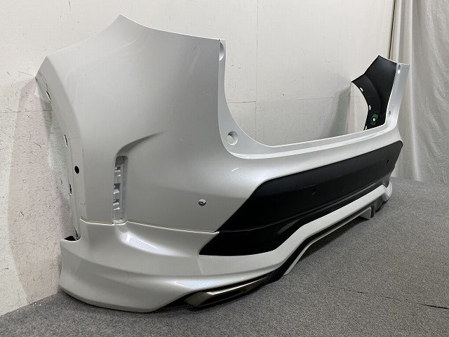 ヤリスクロス MXPB10/MXPB15/MXPJ10/MXPJ15 純正 リア バンパー スポイラー付 52453-52090/100/150/160 ホワイトパール 089 トヨタ(152113)