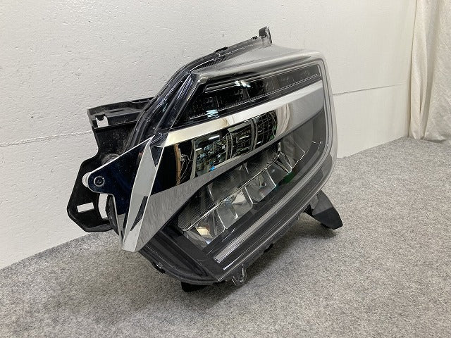 N-BOX/NBOX Nボックス カスタム/JF3/JF4 純正 左 ヘッドライト/ランプ LED レベライザー 刻印J2 STANLEY W3106 メッキ ホンダ(152116)