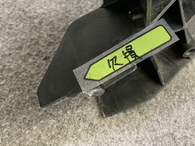 カムリ 70系 AXVH70/AXVH75 純正 後期 右 ヘッドライト/ランプ LED 刻印H KOITO 33-275 トヨタ(152117)