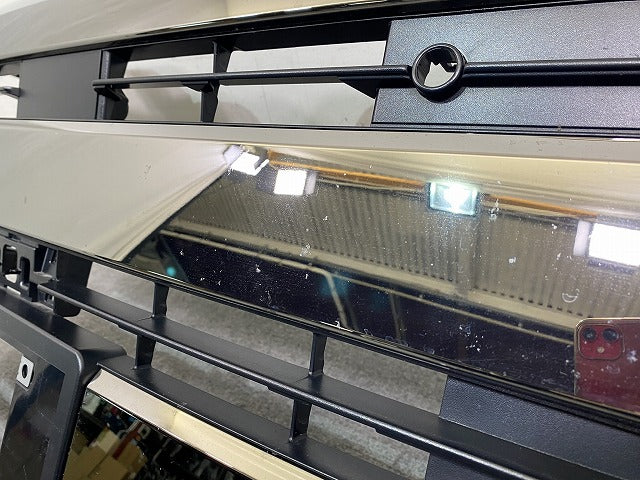 ノア NOAH 90系 MZRA90W/MZRA95W/ZWR90W/ZWR95W 純正 フロント グリル/ラジエーターグリル 53101-V1020/53112-V1020 メッキ トヨタ(152120)