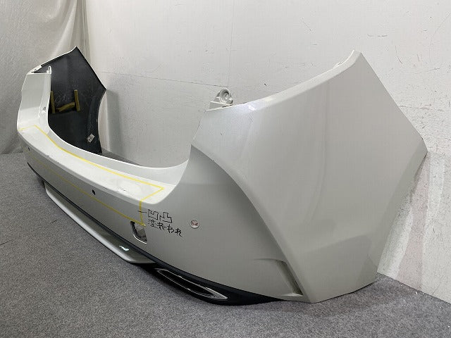 カローラ ツーリング 210系 NRE210W/ZRE212W/ZWE214W/ZWE211W 純正 リア バンパー スポイラー付 52159-12E20 ホワイトパール 070(152131)