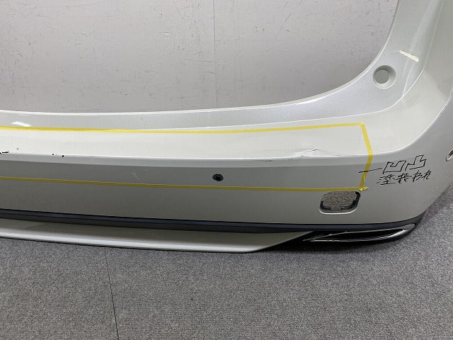 カローラ ツーリング 210系 NRE210W/ZRE212W/ZWE214W/ZWE211W 純正 リア バンパー スポイラー付 52159-12E20 ホワイトパール 070(152131)