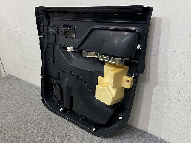 ルーミー/タンク/トール M900A/M910A/M900S/M910S 純正 左 フロント ドアトリム 内張り 助手席 67620-B1170/80 素地 トヨタ(152150)
