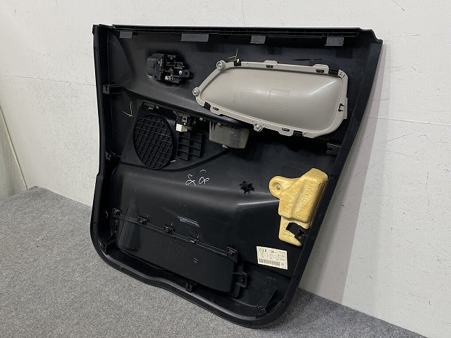 デイズ ルークス B21A 純正 左 フロント ドアトリム 内張り 助手席 7221C367ZZ-11 素地 日産(152151)
