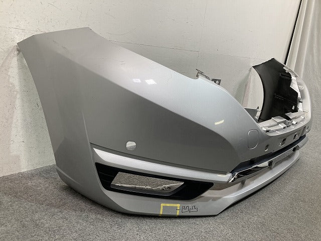 ノート/NOTE E13/SNE13 純正 後期 フロント バンパー ガーニッシュ付 Fバンパー 62022 5WJ0H シルバー メタリック 日産(152159)