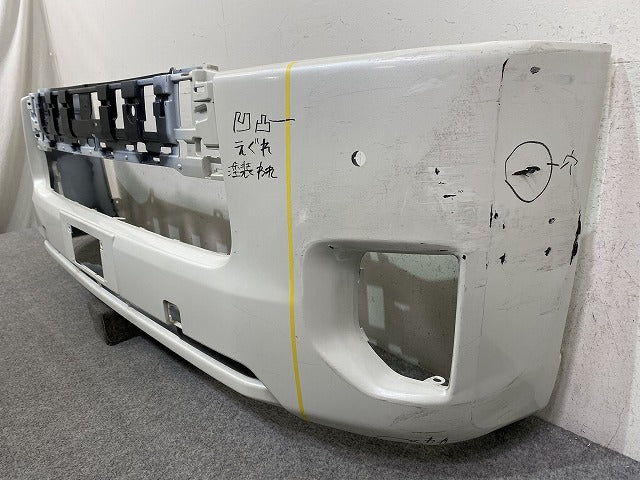 ハイエース 200系/4型/5型/6型/標準 純正 後期 フロント バンパー 52119-26650 ホワイトパールクリスタルシャイン 070 トヨタ(152185)