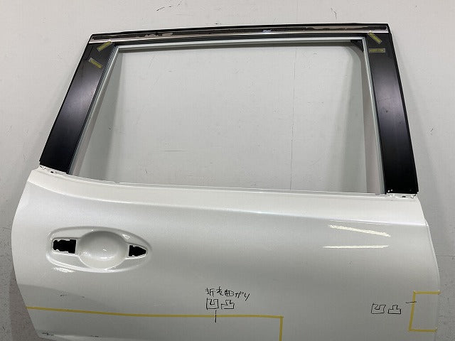 エクストレイル/X-TRAIL T32/NT32/HT32/HNT32 純正 右 リア ドア サイドパネル付 ブリリアントホワイトパール QAB 日産(152193)