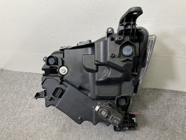ルーミー M900A/M910A 純正 後期 右 ヘッドライト/ランプ LED