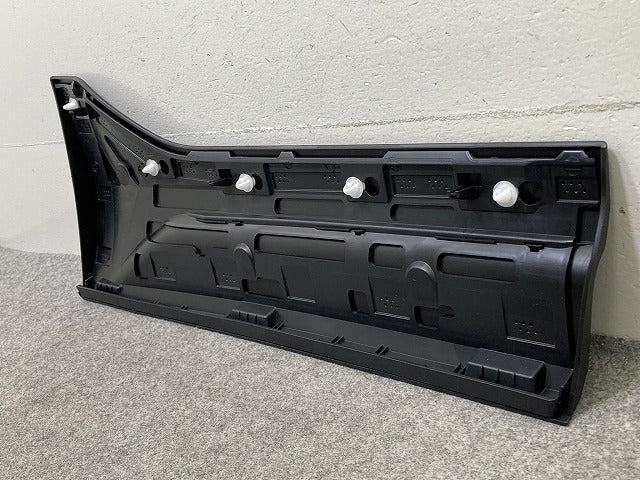 新品!XC40 XB系 純正 左 リア ドア サイドパネル 32409186 32409186 素地 ボルボ(152218)