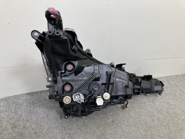 カローラ ツーリング 210系 ZRE210W/ZRE212W/ZWE214W/ZWE211W 純正 左 ヘッドライト/ランプ LED 刻印U 12-633 81106-12G90 トヨタ(152219)