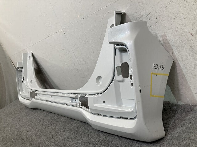 N-BOX/NBOX Nボックス カスタム/JF5/JF6 純正 リア バンパー Rバンパー 71501-32R-J000 プラチナホワイトパール NH883P ホンダ(152242)