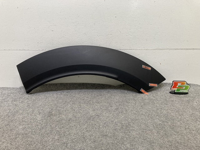 新品!ミニ クロスオーバー F60 純正 左 リア フェンダーアーチモール/オーバーフェンダー 5177 7 389 359 51777389359 素地 MINI(152263)