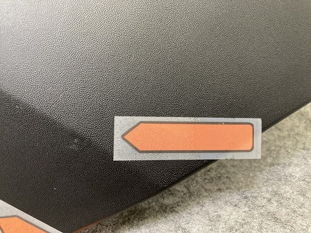 新品!ミニ クロスオーバー F60 純正 左 リア フェンダーアーチモール/オーバーフェンダー 5177 7 389 359 51777389359 素地 MINI(152263)