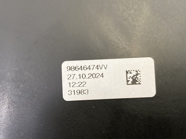 新品!3008 P84系/P845G01/P84AH01/P845G06 純正 左 リア サイドパネル プロテクター 9811404577 98646474VV 素地/メッキ プジョー(152264)