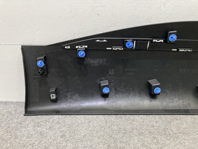 新品!キャプチャー HJ/HJBH5H/HJBH4MH 純正 左 リア サイドパネル ドア モール/プロテクター 828779913 828774987R 素地 ルノー(152319)