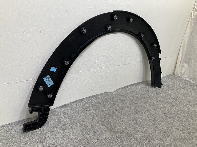 新品!F55 F56 F57 クーパー 純正 左 フロント フェンダーアーチモール/オーバーフェンダー 5177 7 300 819 51777300819 素地 MINI(152320)