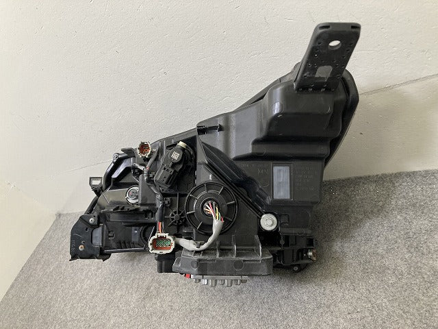 ノート/NOTE E13/SNE13 純正 右 ヘッドライト/ランプ LED レベライザー 刻印L RH ICHIKOH 1993 日産(152326)
