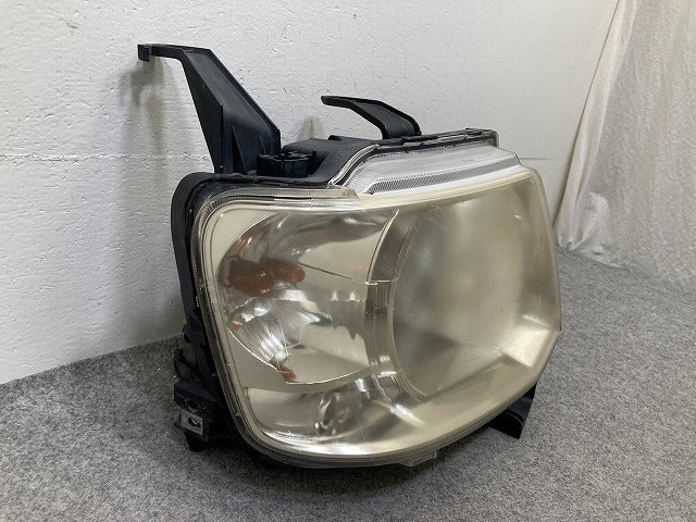 eKワゴン H82W 純正 右 ヘッドライト/ランプ ハロゲン レベライザー STANLEY P6519 三菱(152328)