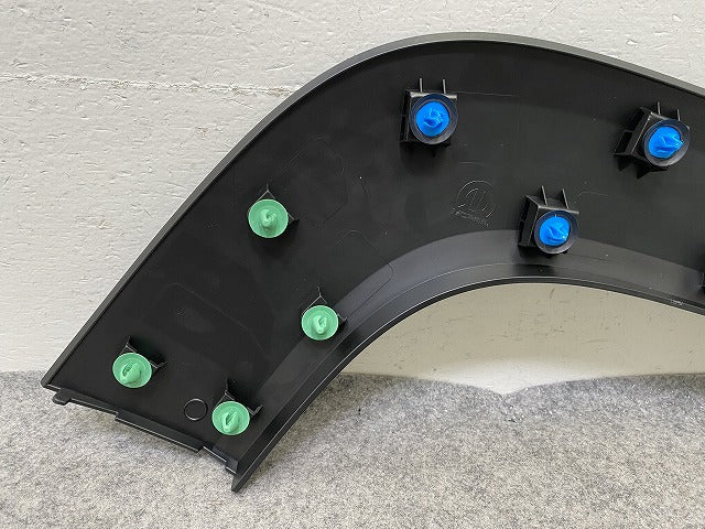 新品!ジープ レネゲード BU系 純正 左 リア フェンダーアーチモール/オーバーフェンダー 735578405 5XB67LXHAA 素地 クライスラー(152337)