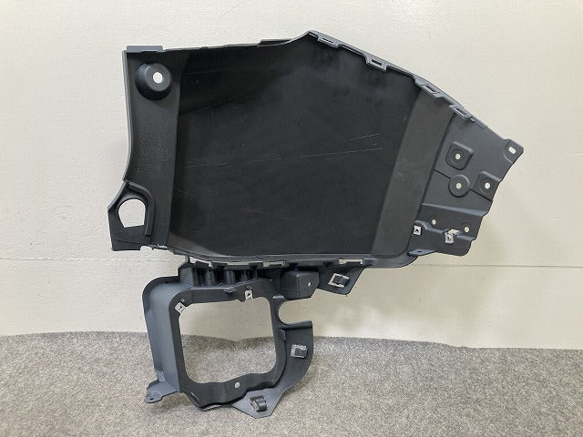 新品!ジープ レネゲード 2014-2018 純正 左 リア バンパー アッパー カバー 735585022 6SC04TZZAA 未塗装 クライスラー(152341)