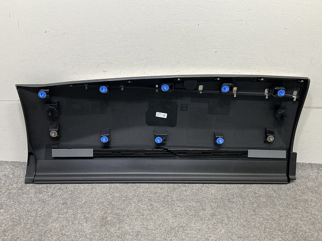 新品!3008 P84系 純正 左 リア サイドパネル ドアガーニッシュ プロテクターモール 9811404577 98646474VV 素地 プジョー(152363)