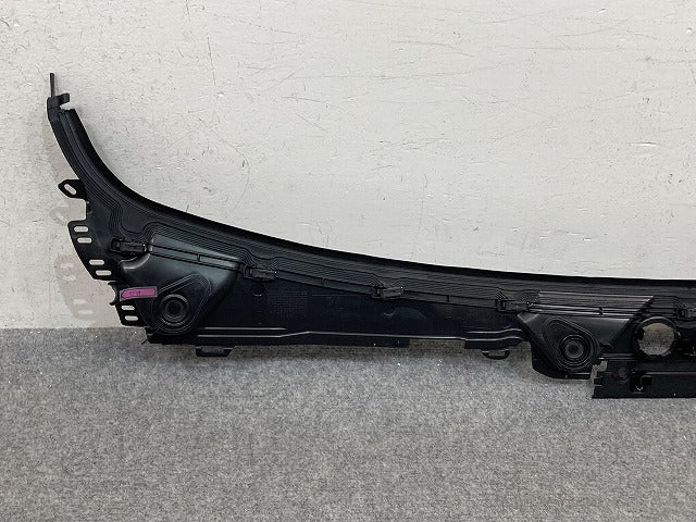 新品!3シリーズ F30 純正 フロント カウルカバー/ワイパーベースカバー 5171 7285921 素地 BMW(152372)