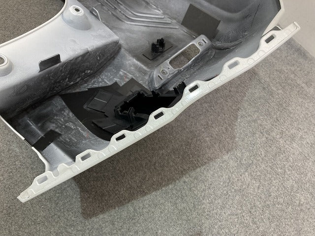 ノート/NOTE E13/SNE13 純正 後期 リア バンパー Rバンパー 85022 6XV0H ピュアホワイトパール QAC 日産(152388)