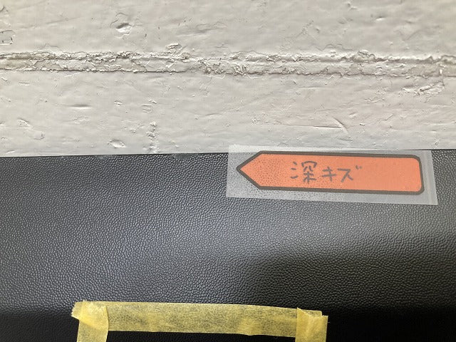 新品!ジープ チェロキー KL24 KL32 KL20L 純正 左 リア サイドパネル ドア モール/プロテクター 6VX69TRMACA 6VX69RXFAC 素地(152398)