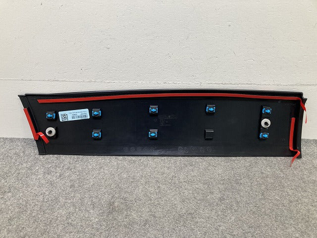 新品!ジープ チェロキー KL24 KL32 KL20L 純正 左 リア サイドパネル ドア モール/プロテクター 6VX69TRMACA 6VX69RXFAC 素地(152398)