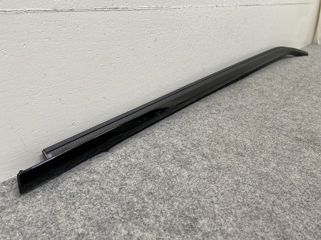 新品!X3/X4 G01/G02 純正 左 フロント ドア ウィンドウモール 水切りモール 51357410015 BMW(152402)