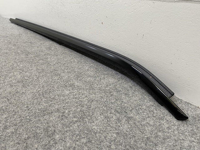 新品!X3/X4 G01/G02 純正 左 フロント ドア ウィンドウモール 水切りモール 51357410015 BMW(152402)