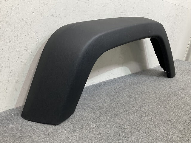 新品!ジープラングラー JK36L 純正 右 リア フェンダーアーチモール/オーバーフェンダー 5KF16TRMAC 素地 クライスラー(152414)