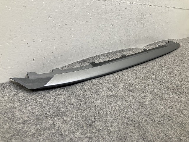 新品!A1 8X系 純正 フロント スポイラー ロアガーニッシュ 8X0 807061 A 8X0807061A1RR 未塗装 アウディ(152423)