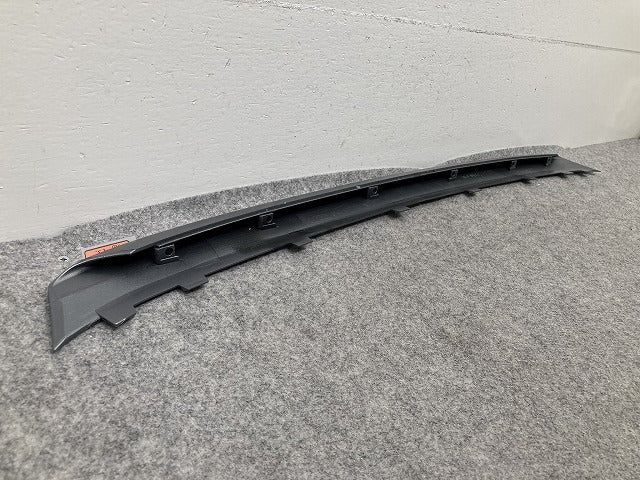 新品!A1 8X系 純正 フロント スポイラー ロアガーニッシュ 8X0 807061 A 8X0807061A1RR 未塗装 アウディ(152423)