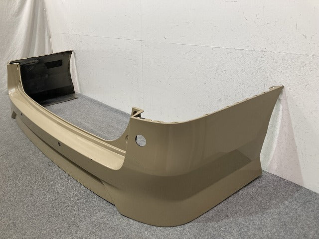 セレナ ハイウェイスター C28/NC28/FC28/FNC28/GFC28 純正 リア バンパー Rバンパー 85022 7DF0H 利休 リキュウ HAN 日産(152436)