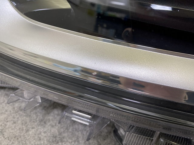 シエンタ MXPC10G/MXPL10G/MXPL15G 純正 左 ヘッドライト/ランプ LED 刻印S1 KOITO 52-340 81185-52P10 トヨタ(152442)