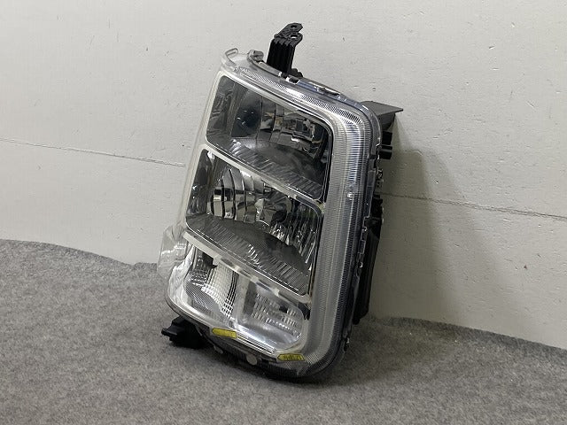 エブリィワゴン DA17W 純正 右 ヘッドライト/ランプ キセノン HID バラスト 刻印P AL Automotive Lighting LE14C6329 スズキ(152447)
