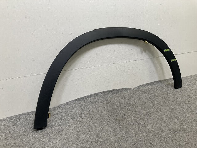 新品!GLAクラス X156 純正 左 リア フェンダーアーチモール/オーバーフェンダー A156 885 1300 1568851300 素地 メルセデスベンツ(152453)