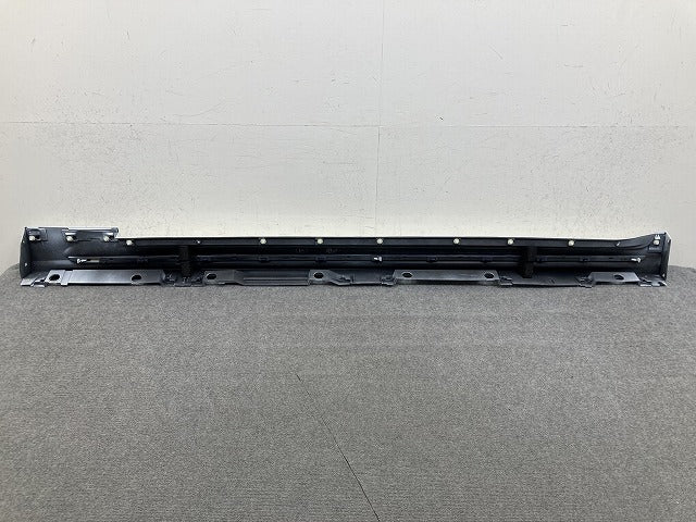 新品!クラウン 220系/ARS220/AZSH20/AZSH21/GWS224 純正 右 サイドステップ/サイドスカート 75850-30520 A0 ホワイトパール 062(152458)