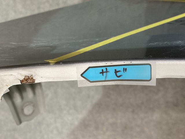 ノア NOAH 70系/ZRR70G/ZRR75G/ZRR70W/ZRR75W 純正 右 フロント フェンダー シルバーメタリック 1F7 トヨタ(152461)