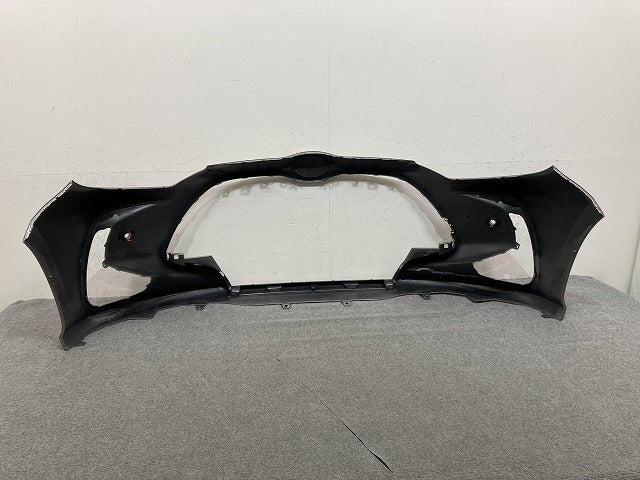 ヤリス /MXPH10/MXPH15 純正 フロント バンパー Fバンパー 52119-52E70/E80/E90 アバンギャルドブロンズメタリック 4V8 トヨタ(152464)