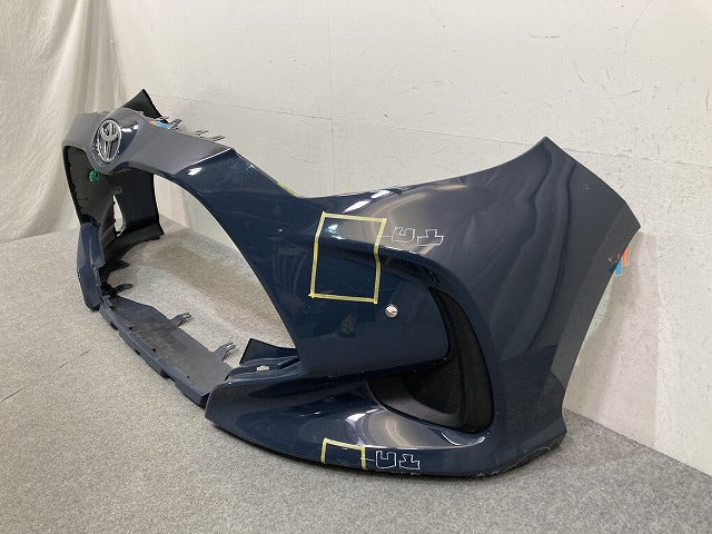 ヤリス KSP210/MXPA10/MXPA15/MXPH10/MXPH15 純正 フロント バンパー 52119-52E70/E80/E90 マッシブグレー 1L6 トヨタ(152465)