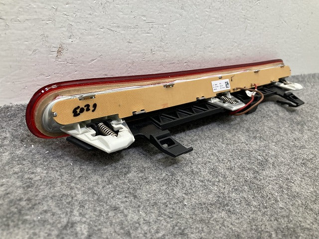 新品!ザ・ビートル 16系 純正 テールランプ 光源不明 ハイマウントストップランプ IH 176 SAE 113 10 DOT フォルクスワーゲン(152504)
