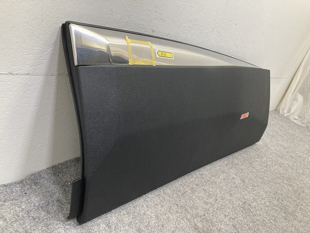 新品!3008 P84系 純正 左 リア ドア モール/プロテクター 9811404577 98646474VV 素地/メッキ プジョー(152505)