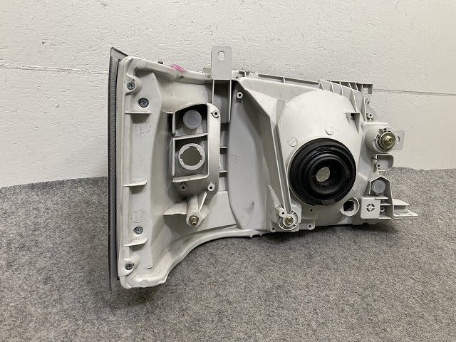 ハイエース 200系/1型/2型 TRH224W TRH226K TRH229W 社外 左 ヘッドライト/ランプ ハロゲン インナーブラック トヨタ(152520)