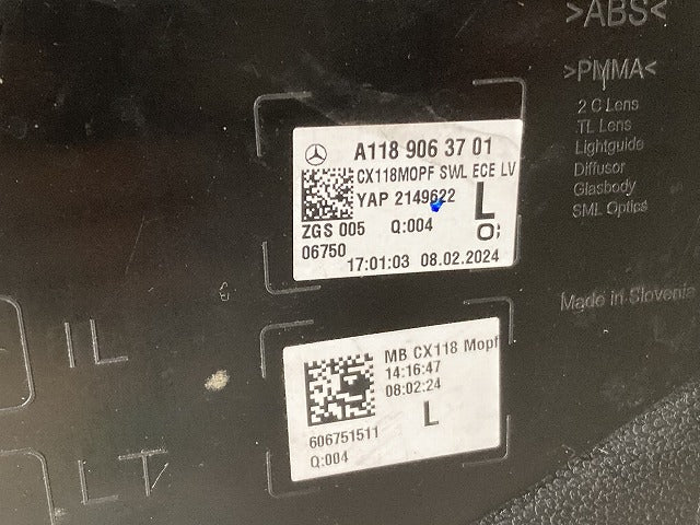 CLAクラス C118/W118 純正 左 テールランプ/ライト/レンズ LED A118 906 37 01 メルセデスベンツ(152536)