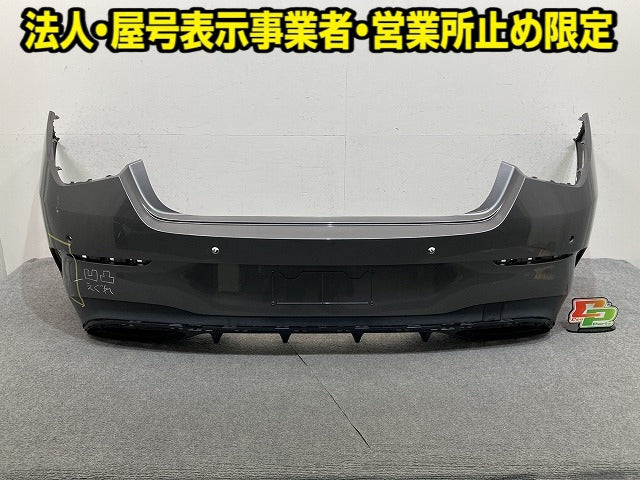 CLAクラス C118 純正 リア バンパー スポイラー付 グレー メタリック メルセデスベンツ(152553)